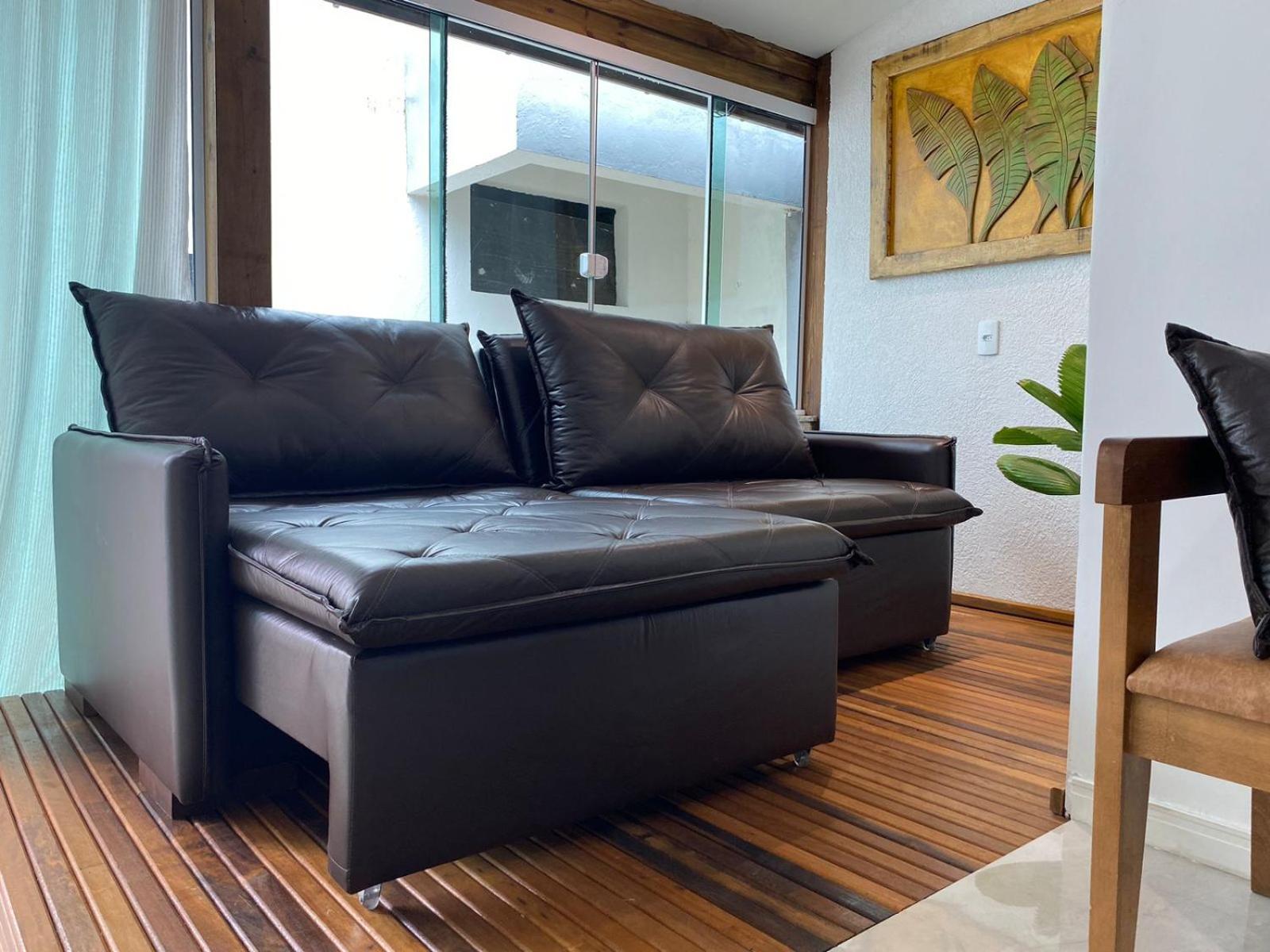 Вилла Residencial Com Piscina Possui Jacuzzi Aquecida Com Hidromassagem Бомбиньяс Экстерьер фото